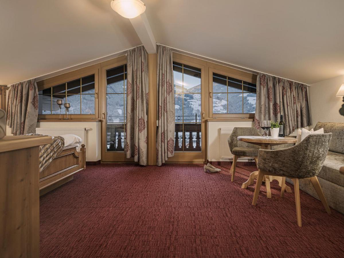 Platzlhof - Mein Hotel Im Zillertal Ried im Zillertal Εξωτερικό φωτογραφία
